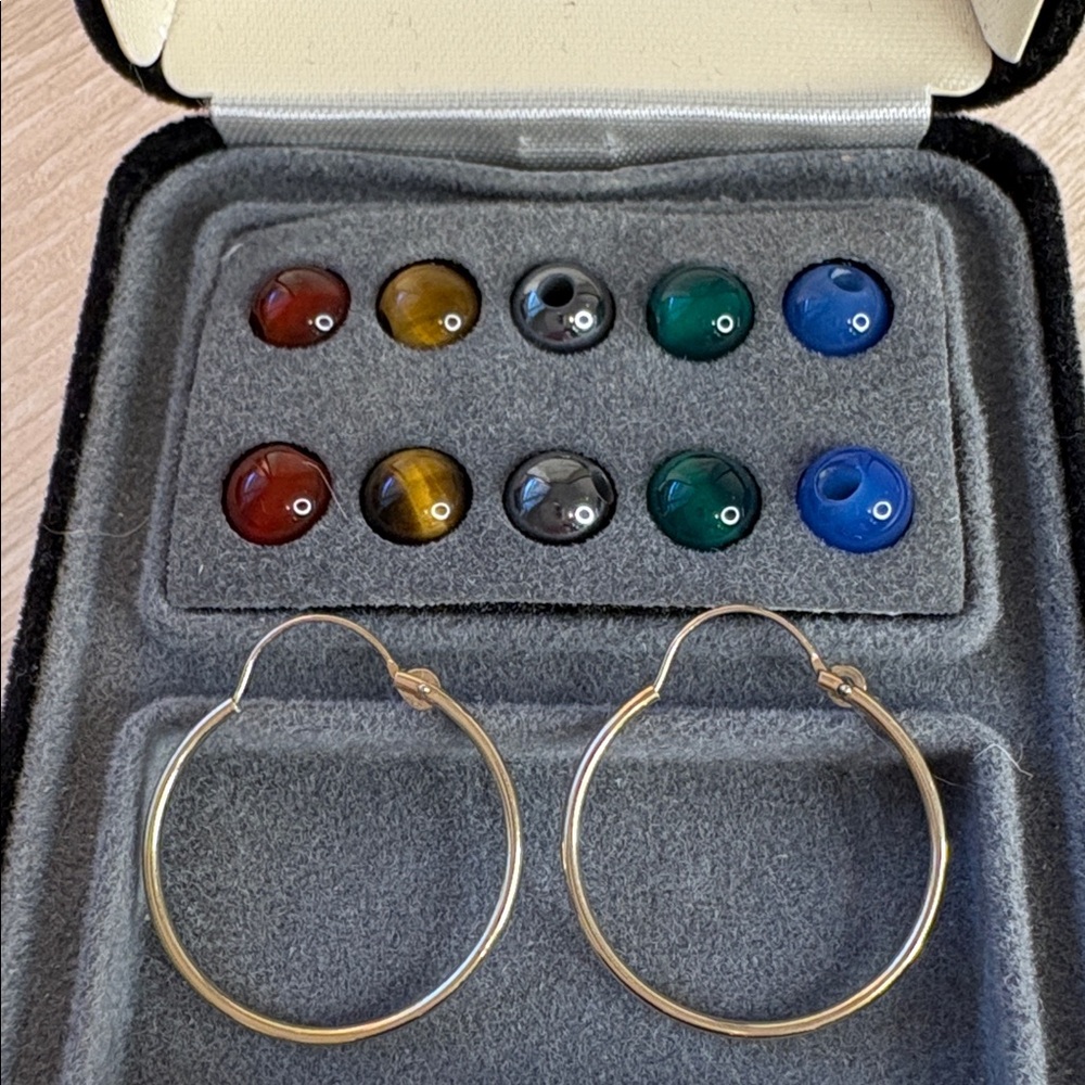 14KT Yellow Gold Thin 20 MM Hoop Earrings with 8 Sets of Removable Bead Charms - Picture 4 of 7